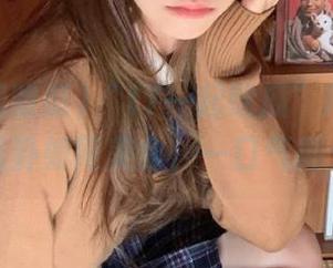 “17一起吃瓜”网的首页，八卦如同美食，一口气刷个够