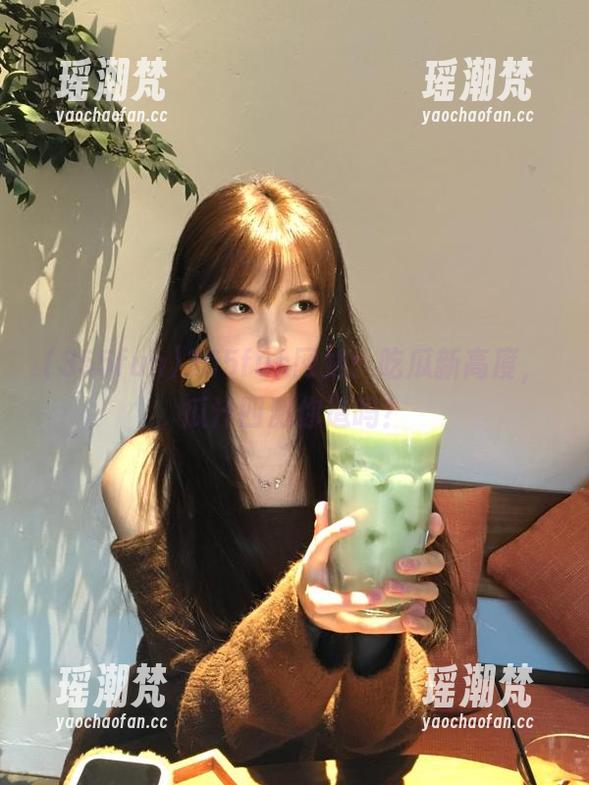 355fun网站：吃瓜新高度，瓜汁四溅你造吗？
