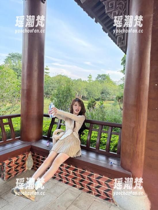 在51cg找到你的‘永久’吃瓜良友，今天的热门瓜你吃了吗？