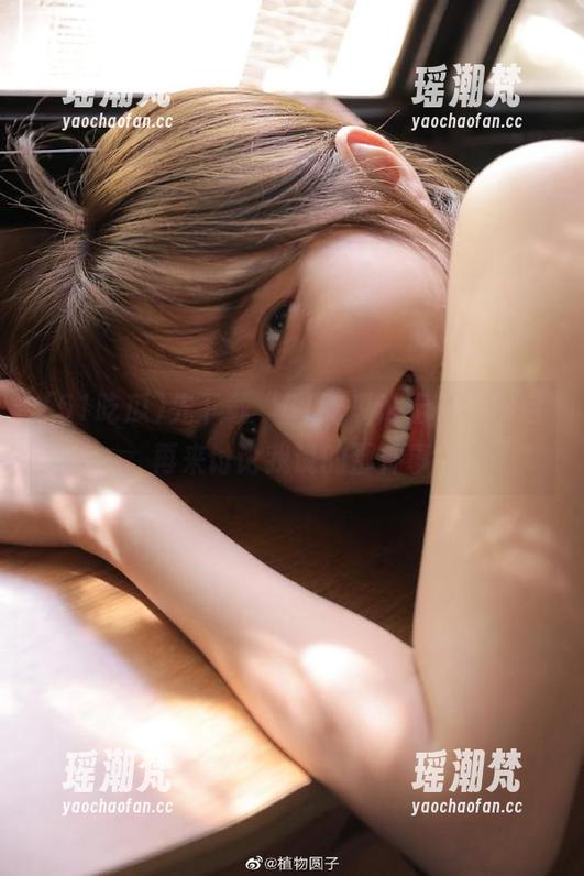 先下载“51吃瓜论坛”，然后再来讨论我说的那件事
