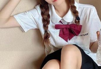 你说51吃瓜网的链接入口在哪？下载一波先，总归能给我点线索！
