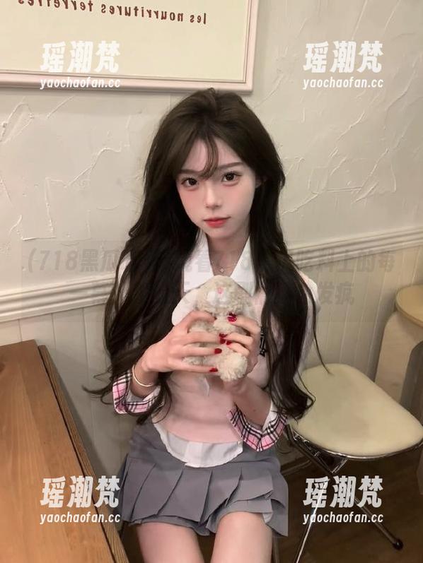 观看718黑瓜吃料上的每一幕，我的天，这剧情真会发疯