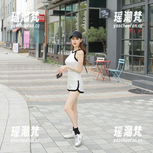 人人黑料 安卓与“人人黑料”,你的吃瓜情绪值得传承!