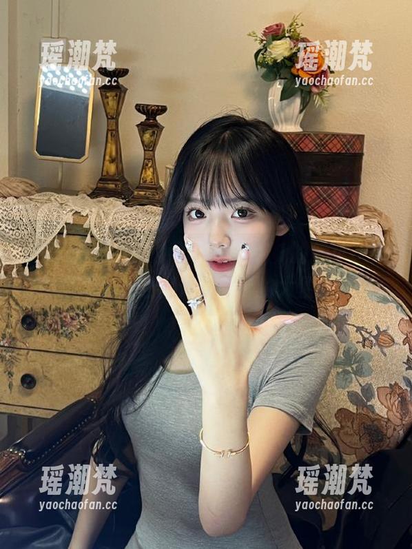 今日吃瓜911的首页，瓜报来了，让你开心不已的大便便！