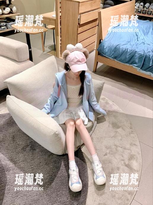 吃瓜不打烊 吃瓜不打烊,一条八卦线路带你进入更深的八卦漩涡。