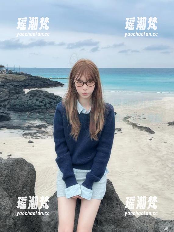 吃瓜爆料 吃瓜爆料导航:囤积的八卦,仿佛是收藏洗头水的瓶子,意义有点模糊…