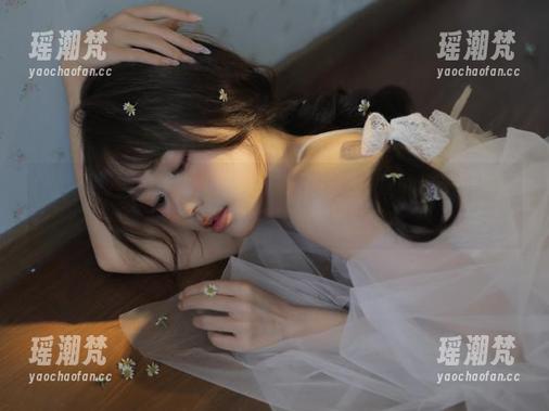 苹果版也太能‘吃’了吧！一边嗑瓜子一边刷吃瓜网！