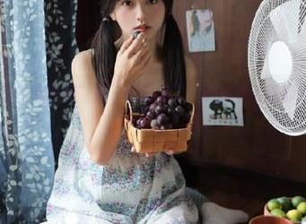 在“吃瓜网”把“朝阳电影”的新老话题都永久归档了，小心心酸哦