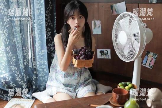 在“吃瓜网”把“朝阳电影”的新老话题都永久归档了，小心心酸哦