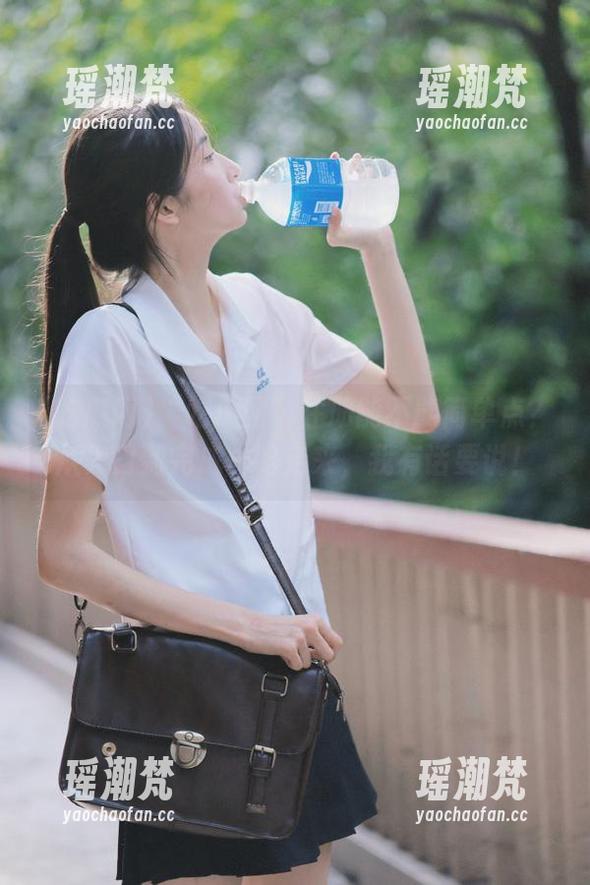 “吃瓜网”注册能不能简单点？从入口到完成一路走来，我有话要说！