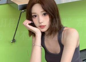 “黑料不打样”发布的流行词，跟不上节奏的小心脏～