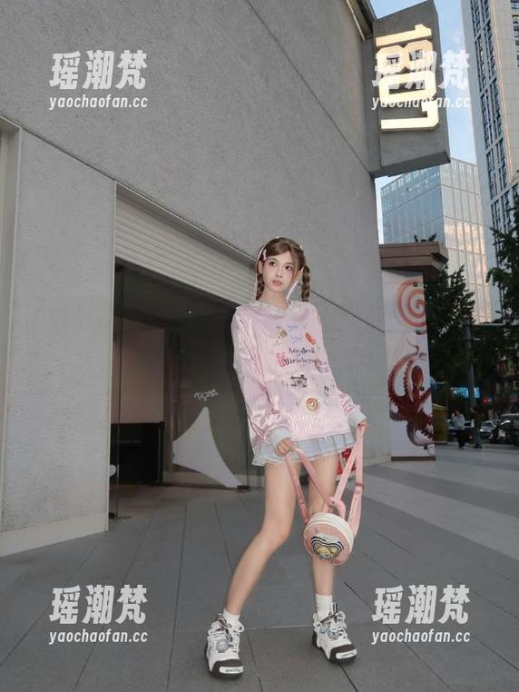 黑料不打烊上线新地址zztt.win，免费抢料快来！