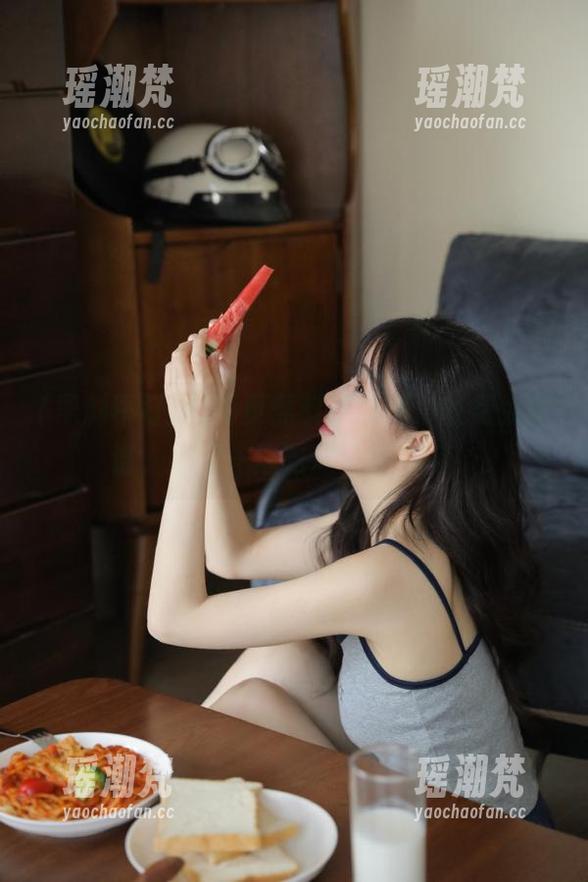 网页黑料不打烊，收费太离谱，感觉一边吃瓜一边变穷！