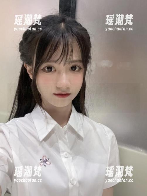 黑料吃瓜网实时在线，永不迷路，爆料简直是一点都不藏！