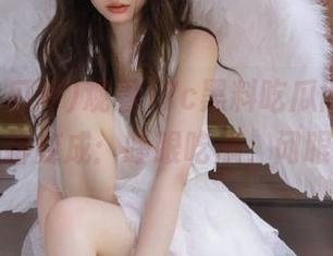 观看17c黑料吃瓜网，我的周末安排变成：睁眼吃瓜，闭眼哈哈！