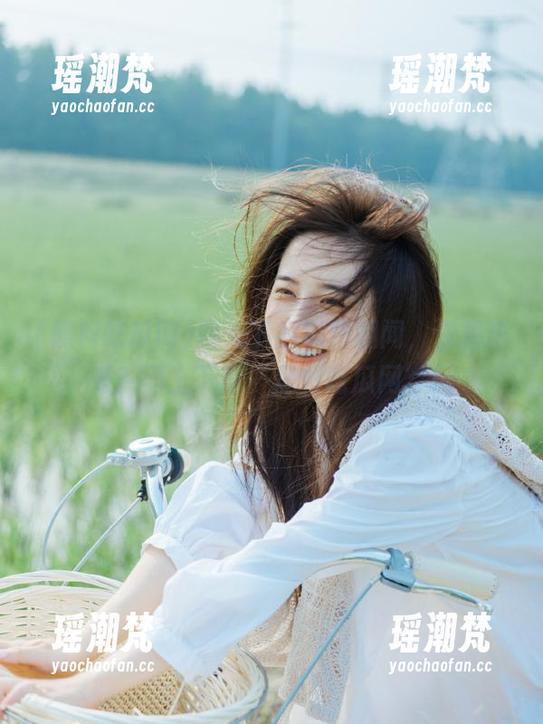 阳光下的黑暗趣闻，你想感受？马上下载‘黑料吃瓜网’！