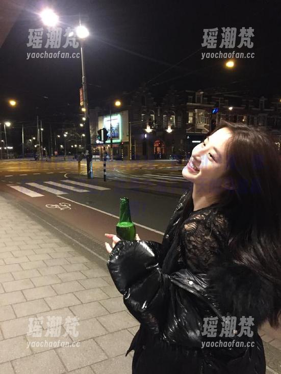 “黑料在线”直接引导我，像在会场前排坐，这是个私下聊天的马拉松啊！