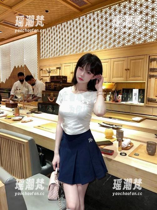 别忙着骂街！“黑料正能量”发布导航轻量版，为你指引吃瓜最佳路线。
