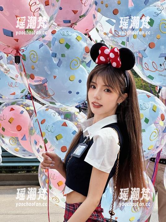 黑料爆料app：这入口点得我盯着，真不怕被好奇心吞了么？