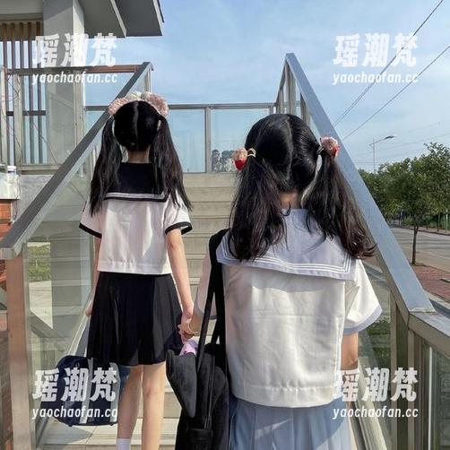 黑料社 唉,91黑料社的瓜我天天看,网址重复好像也没关系……还是那个味儿!